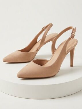 NWOT Neutral Nude Suede Slingback Heels 6.5